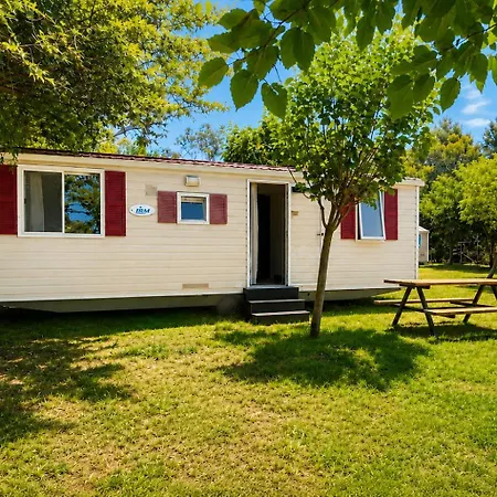 Campingplatz Campervans At Zante - Access, Pool & Seaview Tragaki